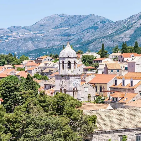 Appartamento & Mara & Petrunjela - One Bedroom With Balcony And Sea View