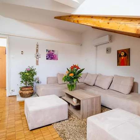 & Mara & Petrunjela - One Bedroom With Balcony And Sea View * Cavtat