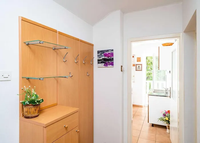 & Mara & Petrunjela - One Bedroom With Balcony And Sea View * Cavtat