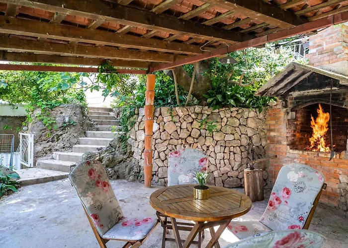 Daire & Mara & Petrunjela - One Bedroom With Balcony And Sea View *