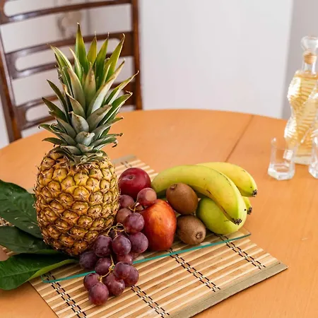 & Mara & Petrunjela - One Bedroom With Balcony And Sea View Apartment *